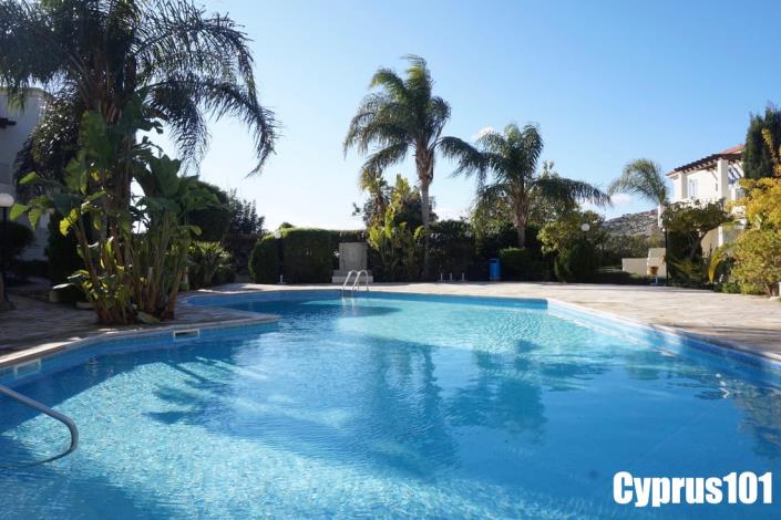 Image No.33-2 Bed Townhouse for sale