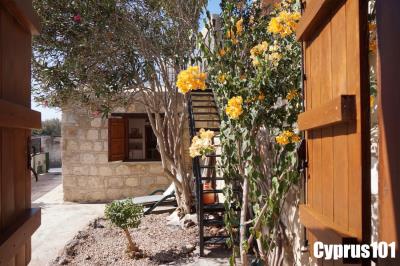 5--tremithousa-1-bedroom-village-home-Property-1341