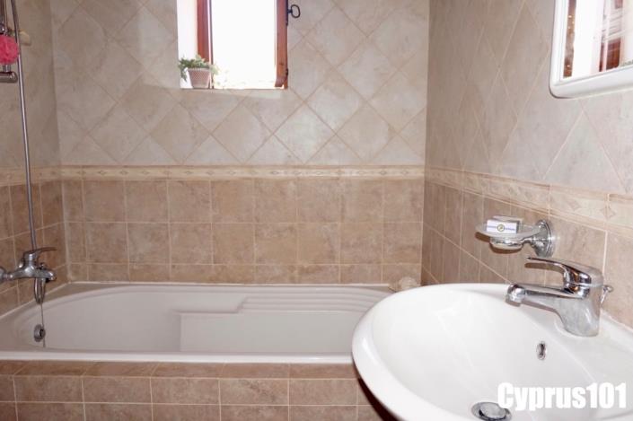 Image No.21-1 Bed Village House for sale