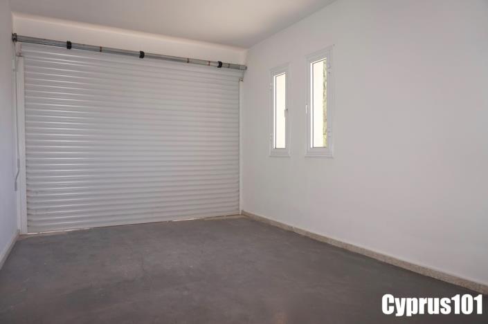 Image No.26-3 Bed Apartment for sale