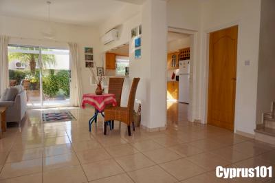 10-Peyia-3-bed-villa-sea-mountain-views-mls-1358