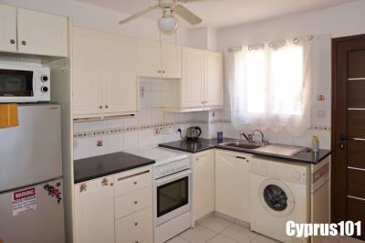 7-Paphos-2-bed-townhouse-in-moutallos-property-1361