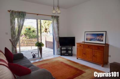 10-Paphos-2-bed-townhouse-in-moutallos-property-1361