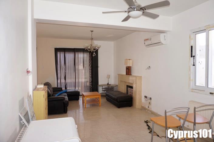 Image No.21-3 Bed Villa / Detached for sale