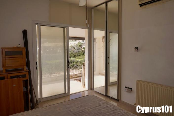 Image No.32-3 Bed Villa / Detached for sale