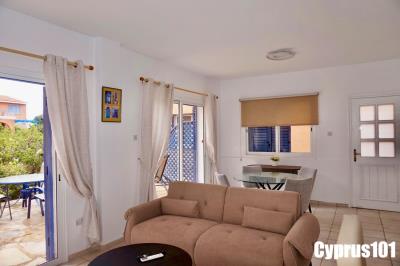 5-chloraka-semi-detached-townhouse-mls-1363