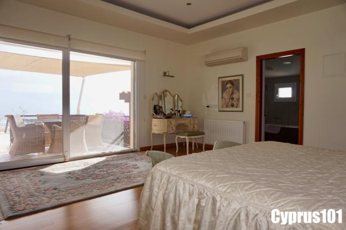 Image No.27-Villa de 4 chambres à vendre à Peyia