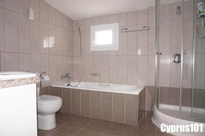 Image No.28-Villa de 4 chambres à vendre à Peyia