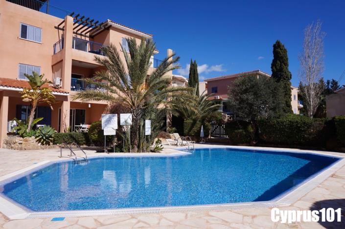 Image No.2-3 Bed Semi-Detached for sale