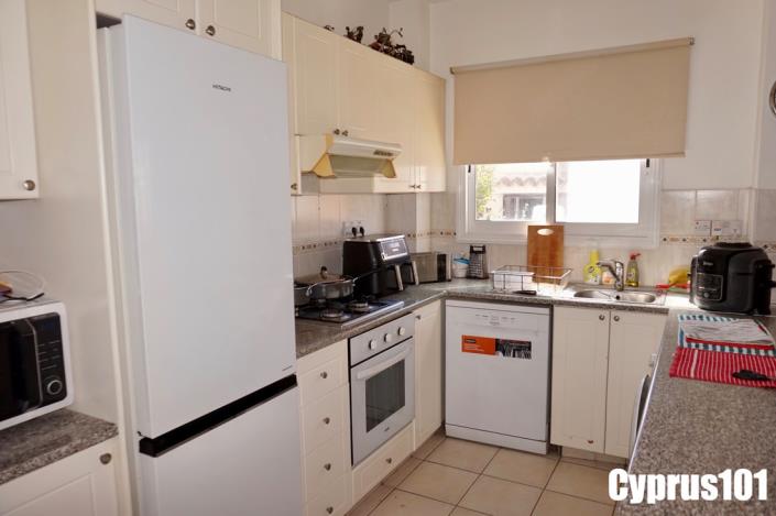 Image No.13-3 Bed Semi-Detached for sale