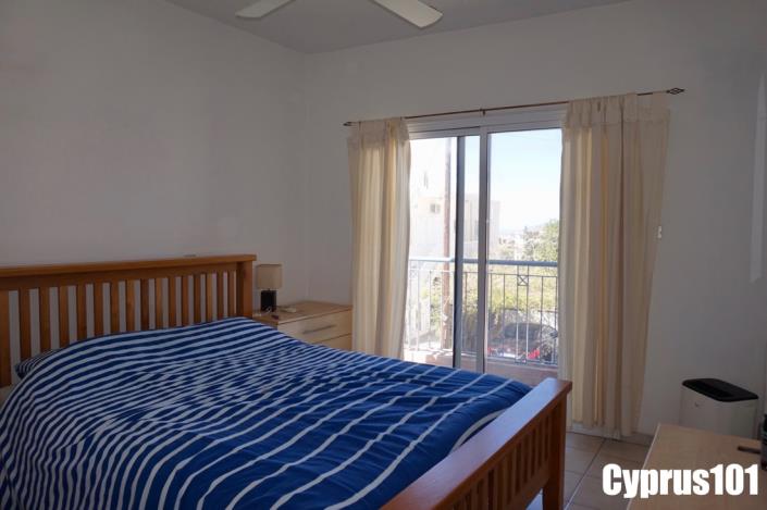 Image No.16-3 Bed Semi-Detached for sale