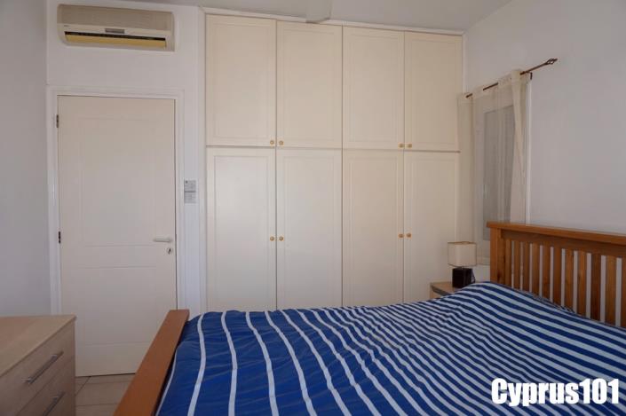 Image No.18-3 Bed Semi-Detached for sale