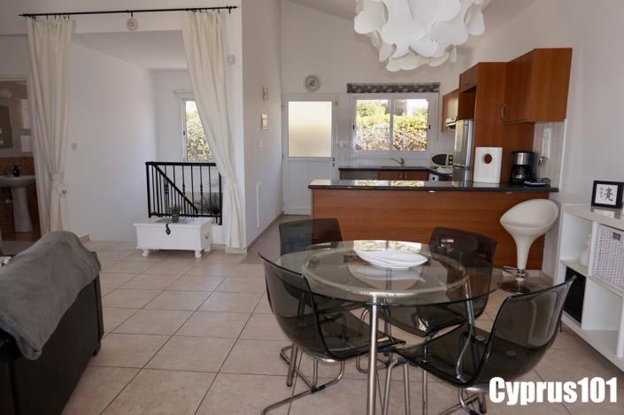 Image No.23-3 Bed Villa / Detached for sale