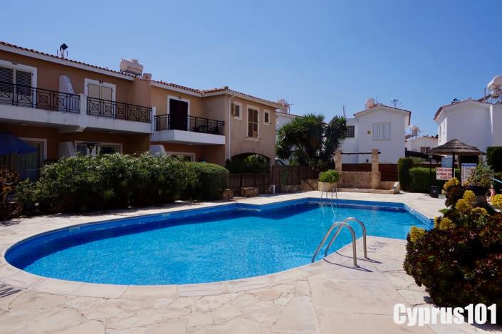 Image No.2-3 Bed Semi-Detached for sale