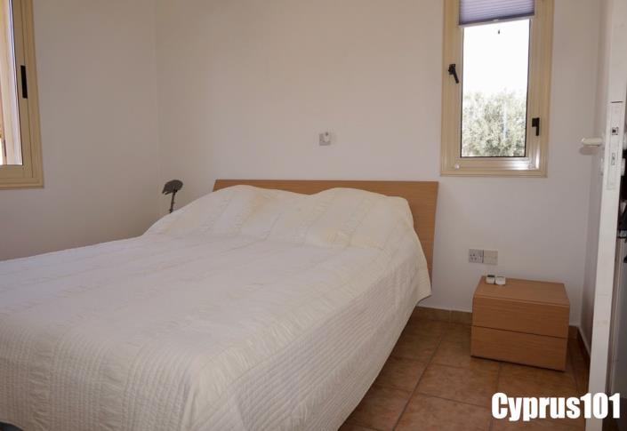 Image No.17-3 Bed Semi-Detached for sale