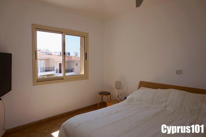 Image No.24-3 Bed Semi-Detached for sale