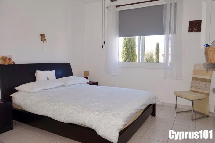 Image No.17-2 Bed Apartment for sale