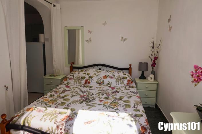 Image No.20-2 Bed Apartment for sale