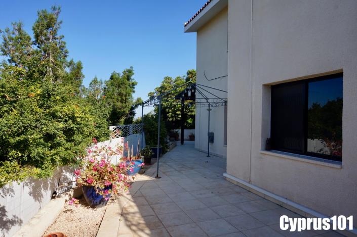 Image No.13-3 Bed Semi-Detached for sale