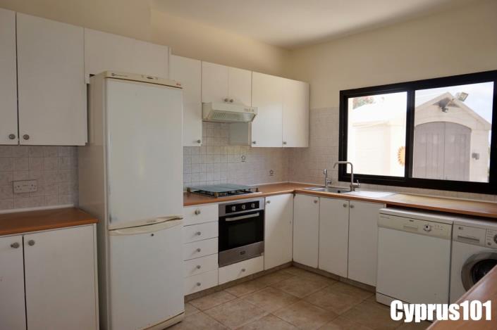 Image No.16-3 Bed Semi-Detached for sale