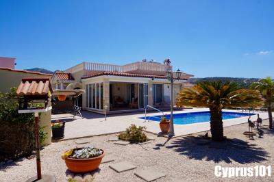 8-Peyia-bungalow-with-roof-terrace-in-popular-village-PROPERTY-1386
