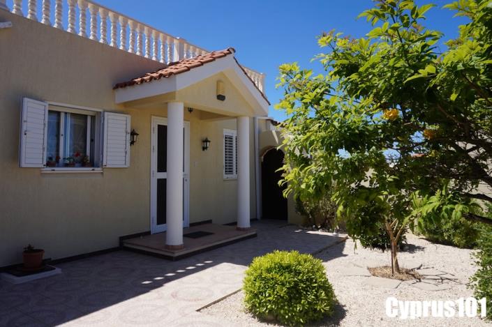 Image No.18-3 Bed Bungalow for sale