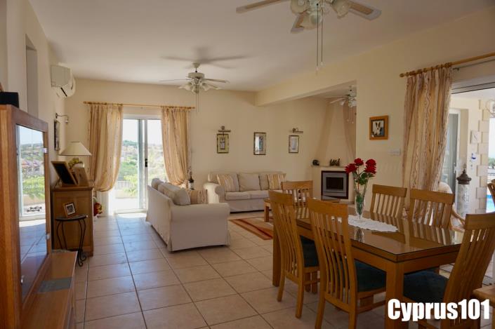 Image No.19-3 Bed Bungalow for sale