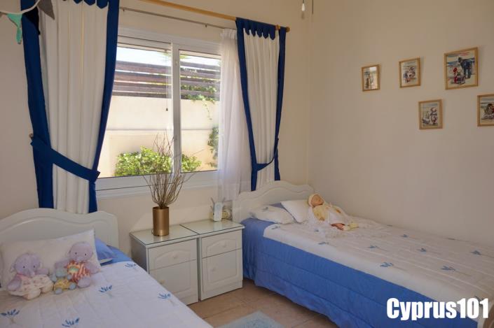 Image No.39-3 Bed Bungalow for sale