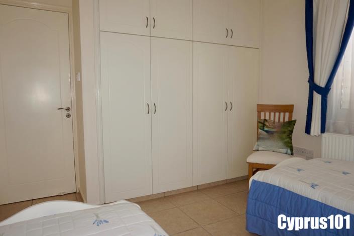Image No.40-3 Bed Bungalow for sale