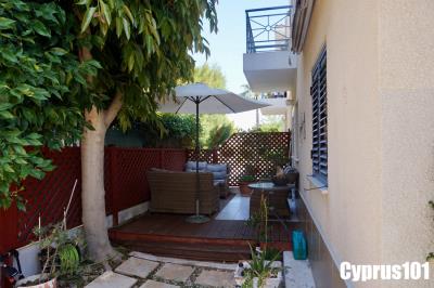 10-konia-2-bedroom-apartment-with-private-wrap-around-gardens-mls-1389