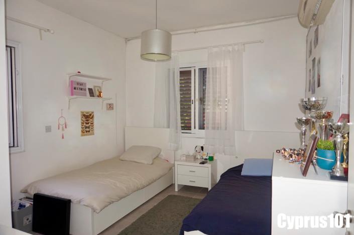 Image No.21-2 Bed Apartment for sale