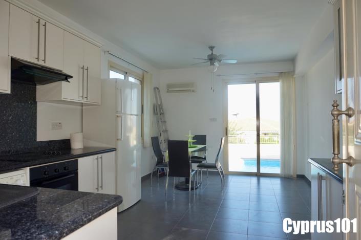 Image No.8-3 Bed Villa for sale