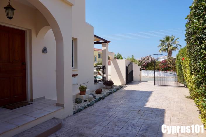 Image No.4-3 Bed Villa / Detached for sale