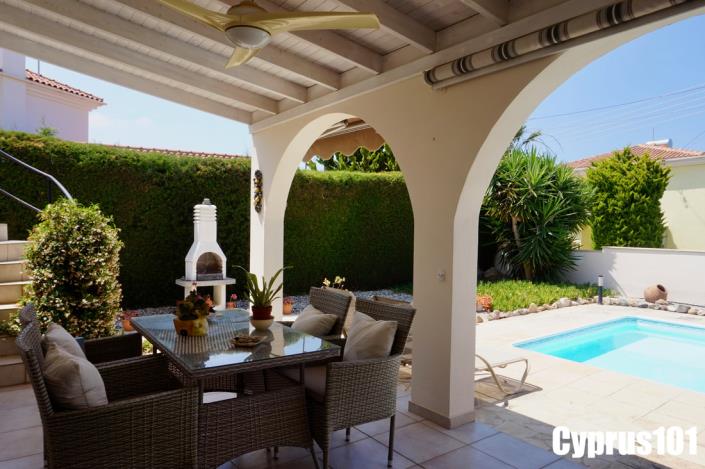 Image No.20-3 Bed Villa / Detached for sale