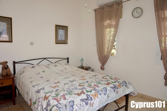 Image No.25-3 Bed Villa / Detached for sale