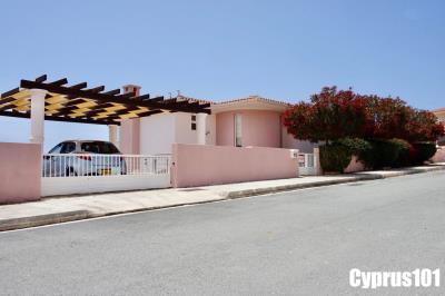 4-Peyia-villa-with-panoramic-coastal-mountain-views-Property-1164