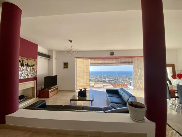 Image No.10-5 Bed Villa for sale