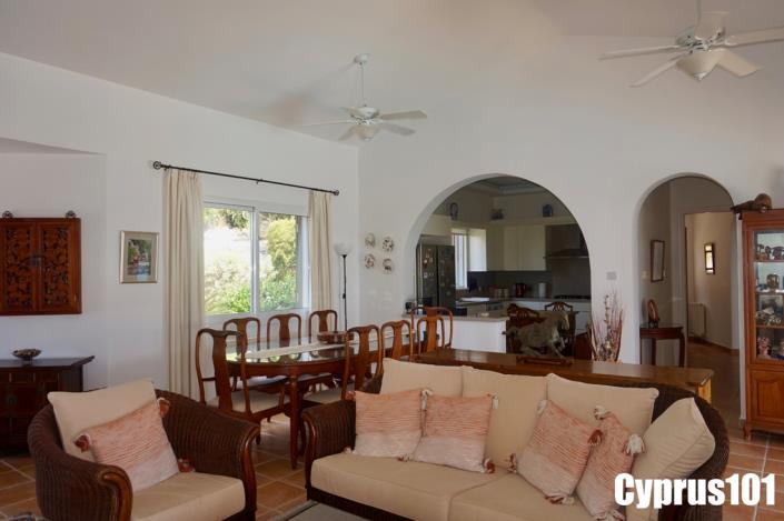 Image No.24-4 Bed Bungalow for sale