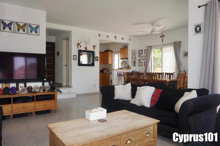Image No.8-3 Bed Villa / Detached for sale