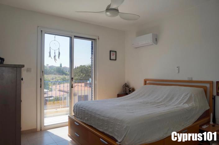 Image No.18-3 Bed Villa / Detached for sale