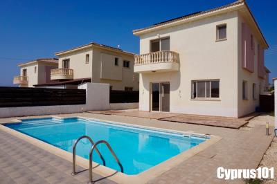 1-mandria-3-bedroom-family-home-with-pool-Property-1398