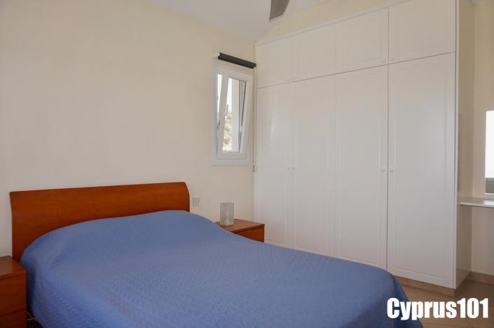 Image No.34-3 Bed Villa / Detached for sale