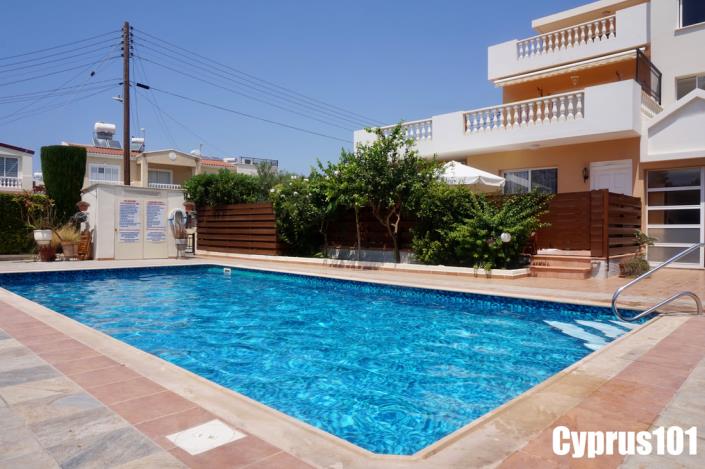 Image No.2-2 Bed Townhouse for sale
