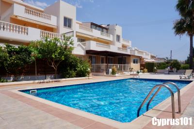 6-kato-paphos-2-bedroom-townhouse-in-prime-location-property-1399
