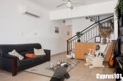 13-kato-paphos-2-bedroom-townhouse-in-prime-location-property-1399