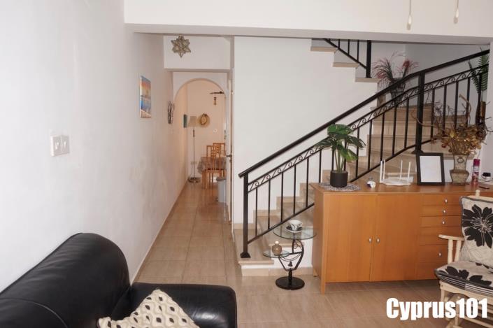 Image No.14-2 Bed Townhouse for sale