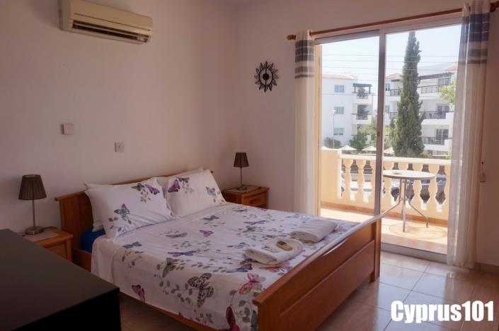 Image No.23-2 Bed Townhouse for sale