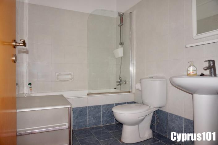 Image No.28-2 Bed Townhouse for sale