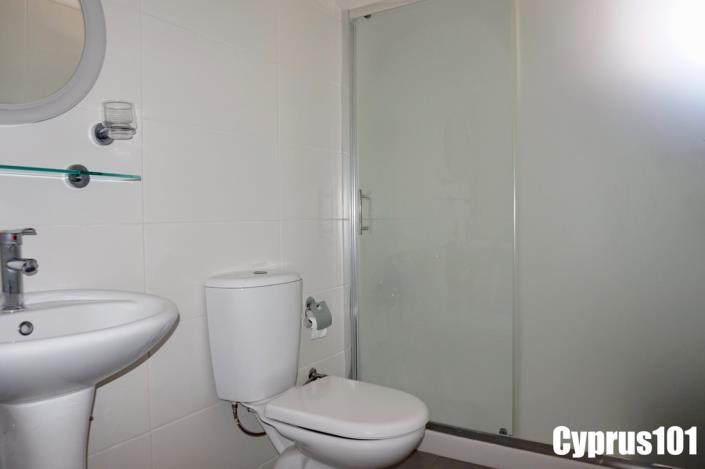 Image No.20-3 Bed Apartment for sale