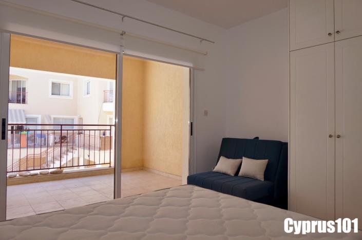 Image No.17-2 Bed Maisonette for sale